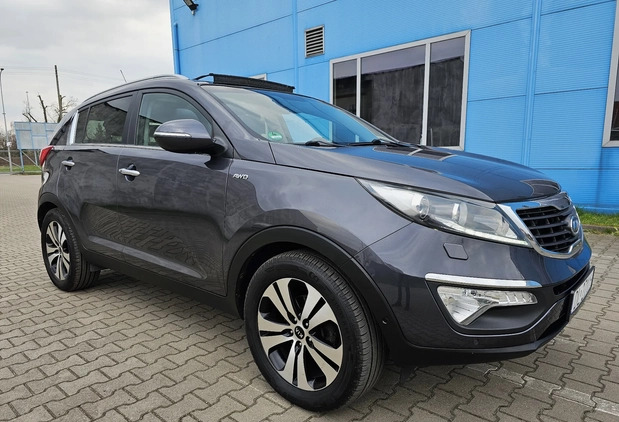 Kia Sportage cena 49999 przebieg: 167000, rok produkcji 2012 z Jedlina-Zdrój małe 631